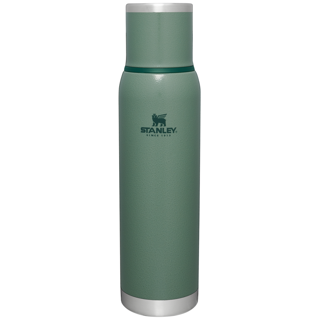 Stanley 1.4 QT Adventure To Go Bottle with Insulated lid in Hammertone Green