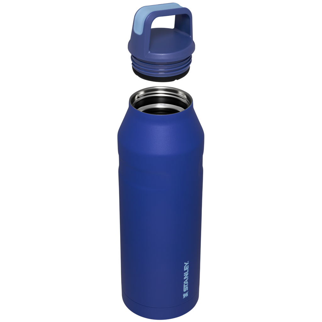 IceFlow™ Bottle with Cap and Carry+ Lid | 50 OZ